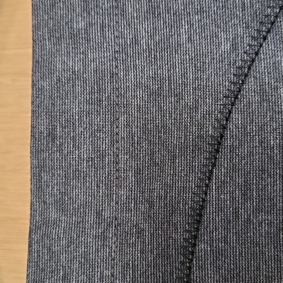 Simply Vera Vera Wang charcoal skirt. EUC! Ptp 19" Lgth 18.5" Extra Large - Picture 11 of 15